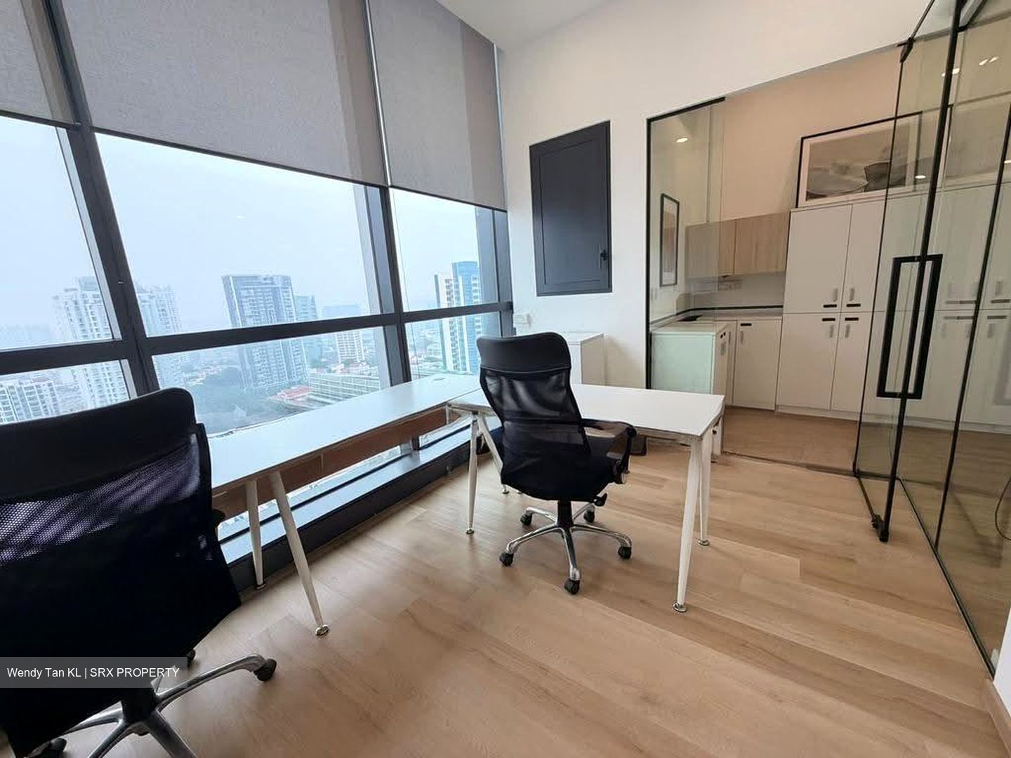 Centrium Square (D8), Office #634522571